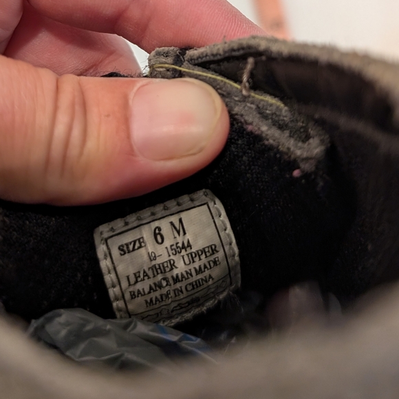 Vintage 90s Y2K CANDIES Wallabee gray suede chunky platform chukka booties - Picture 7 of 10